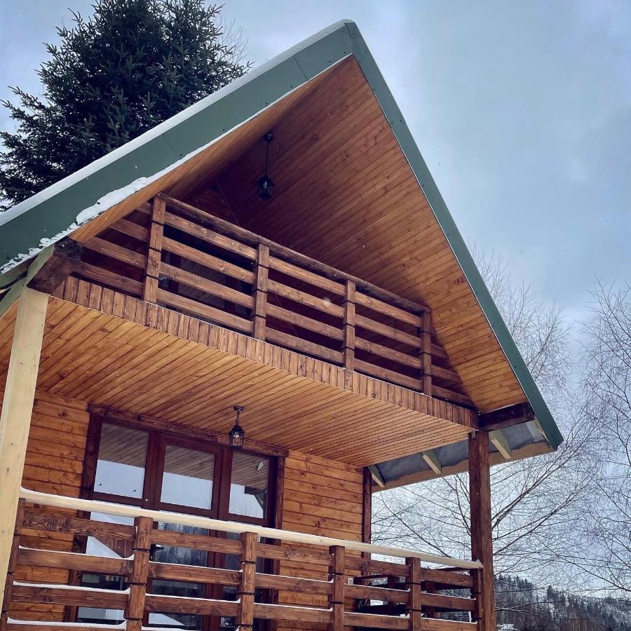 Hill Hut Villa Myta Buitenkant foto