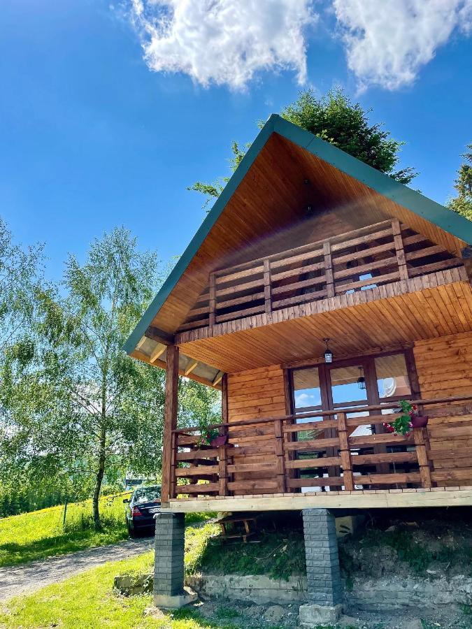 Hill Hut Villa Myta Buitenkant foto